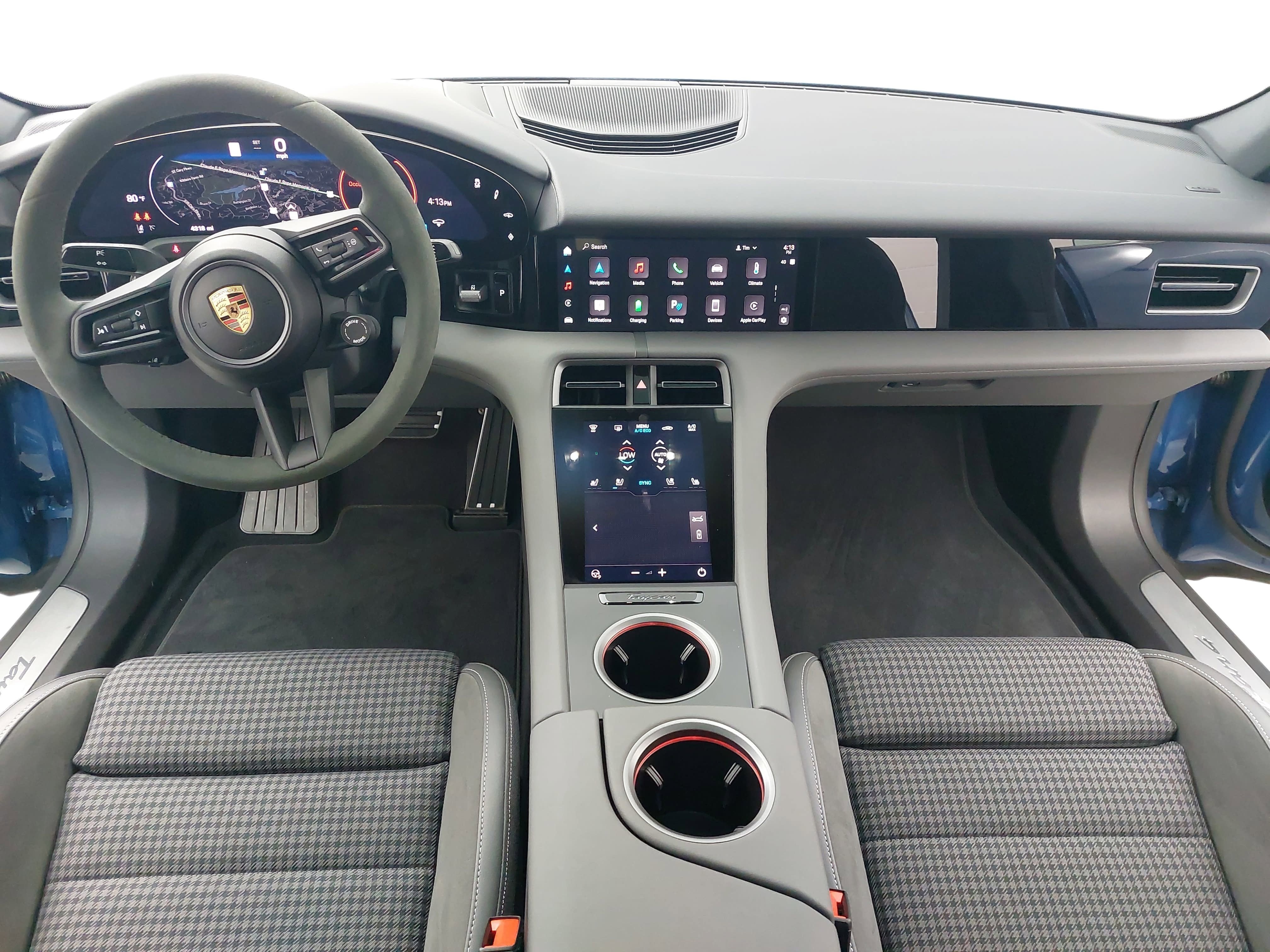 2025 Porsche Taycan 4