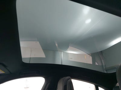 2025 Porsche Taycan 4