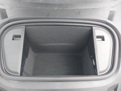 2025 Porsche Taycan 4