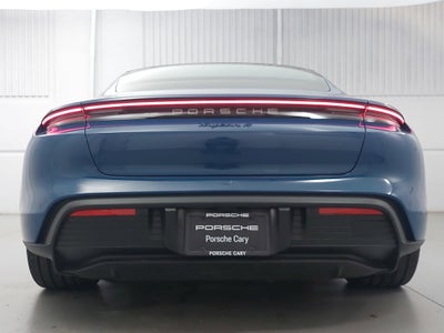 2025 Porsche Taycan 4