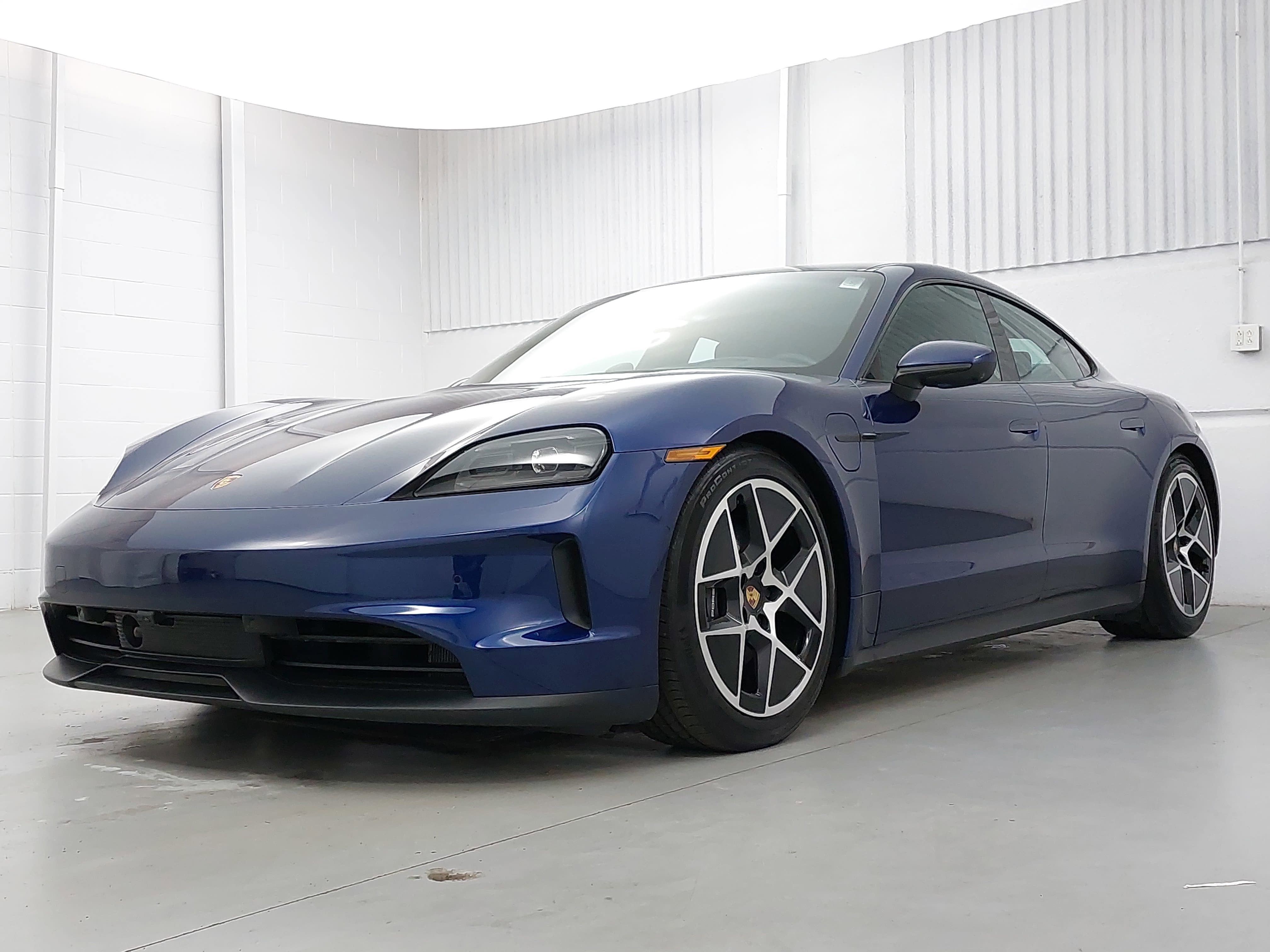 2025 Porsche Taycan Base