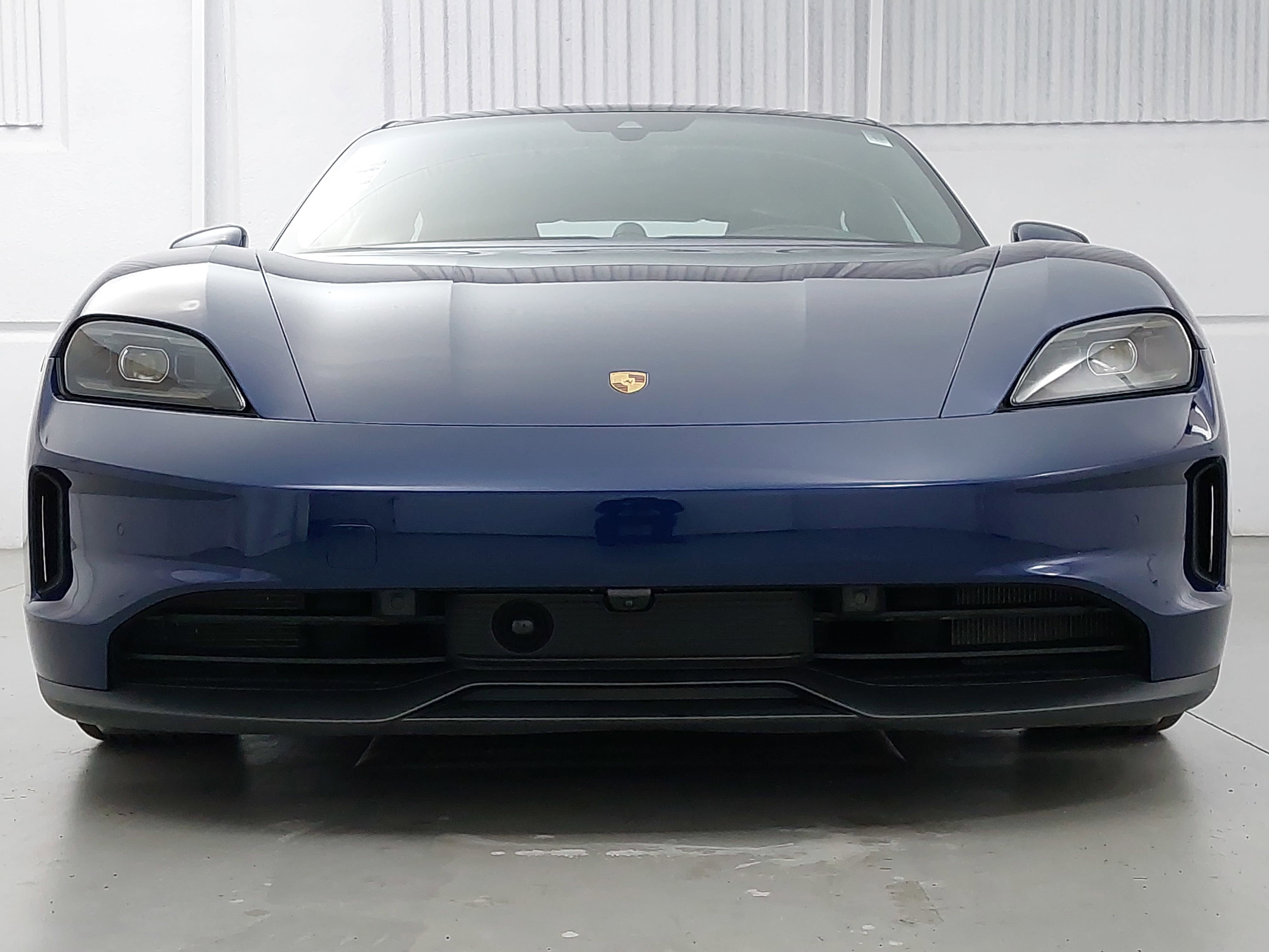 2025 Porsche Taycan Base