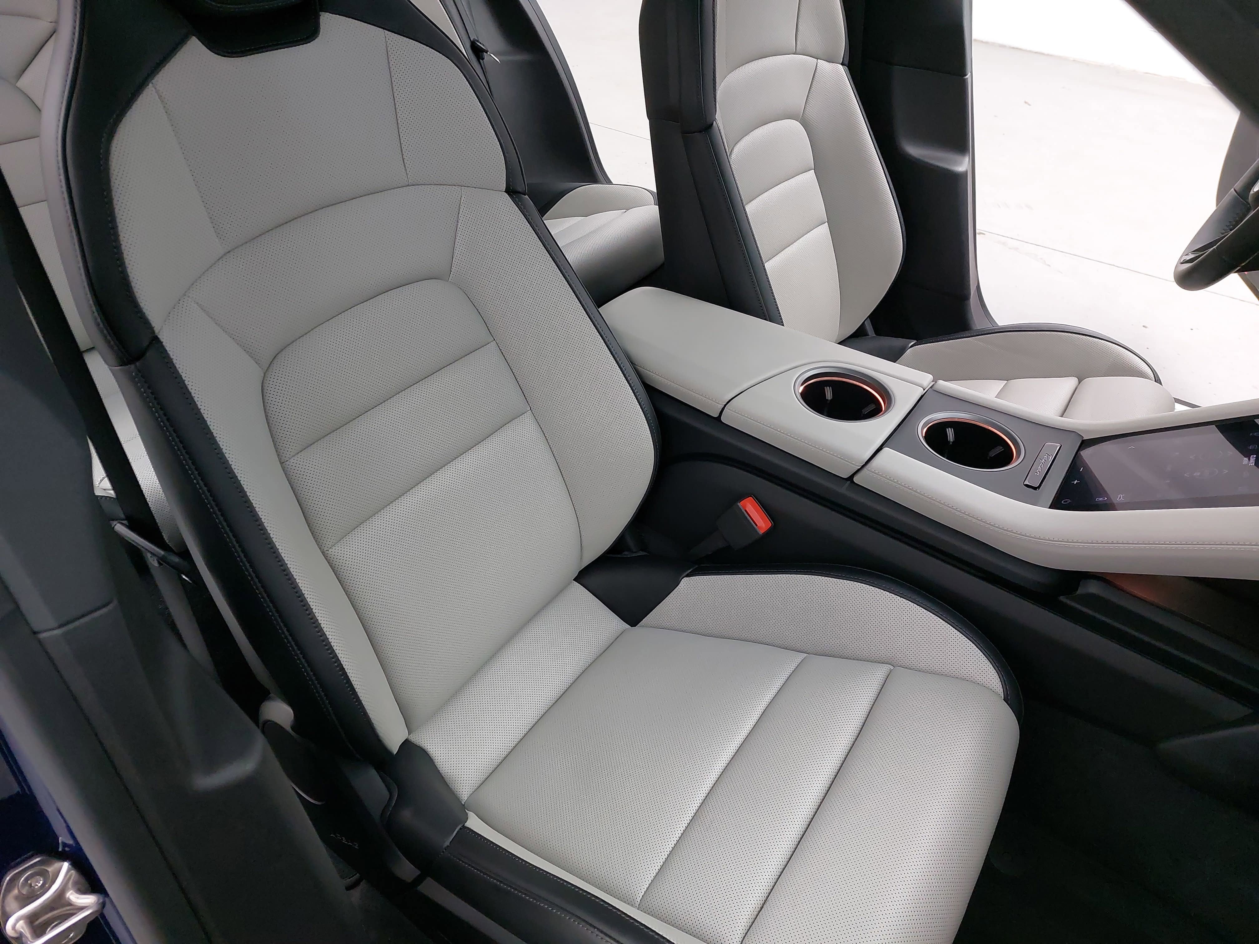 2025 Porsche Taycan Base