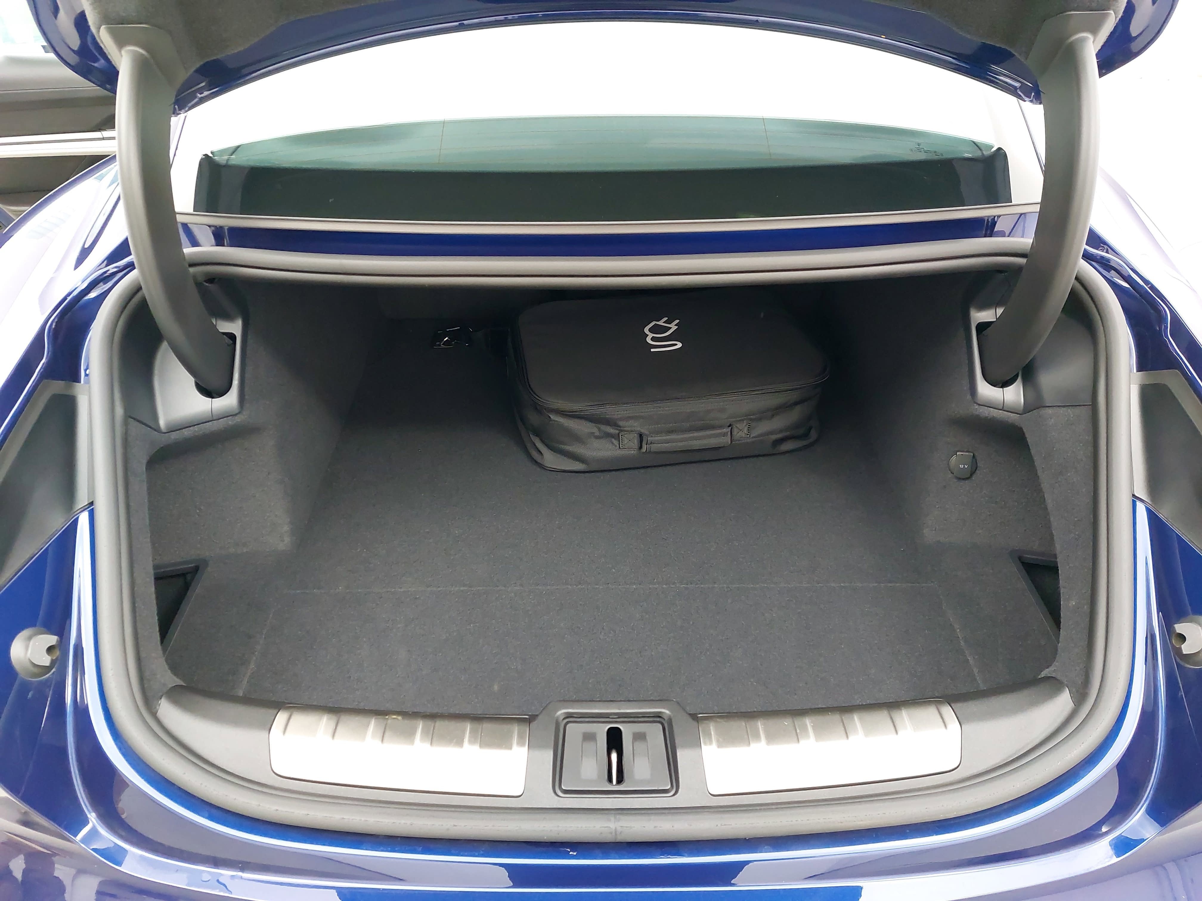 2025 Porsche Taycan Base