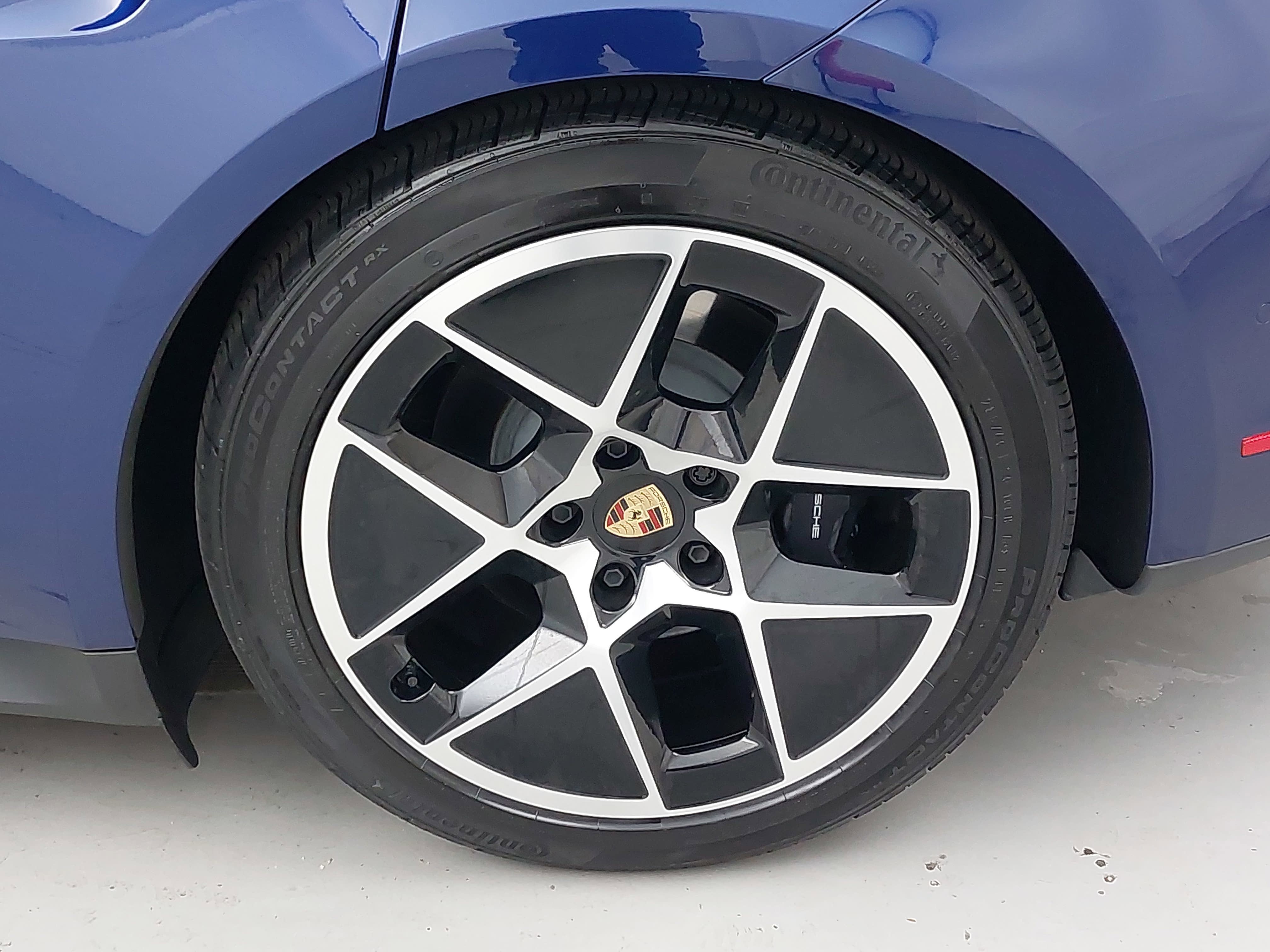 2025 Porsche Taycan Base