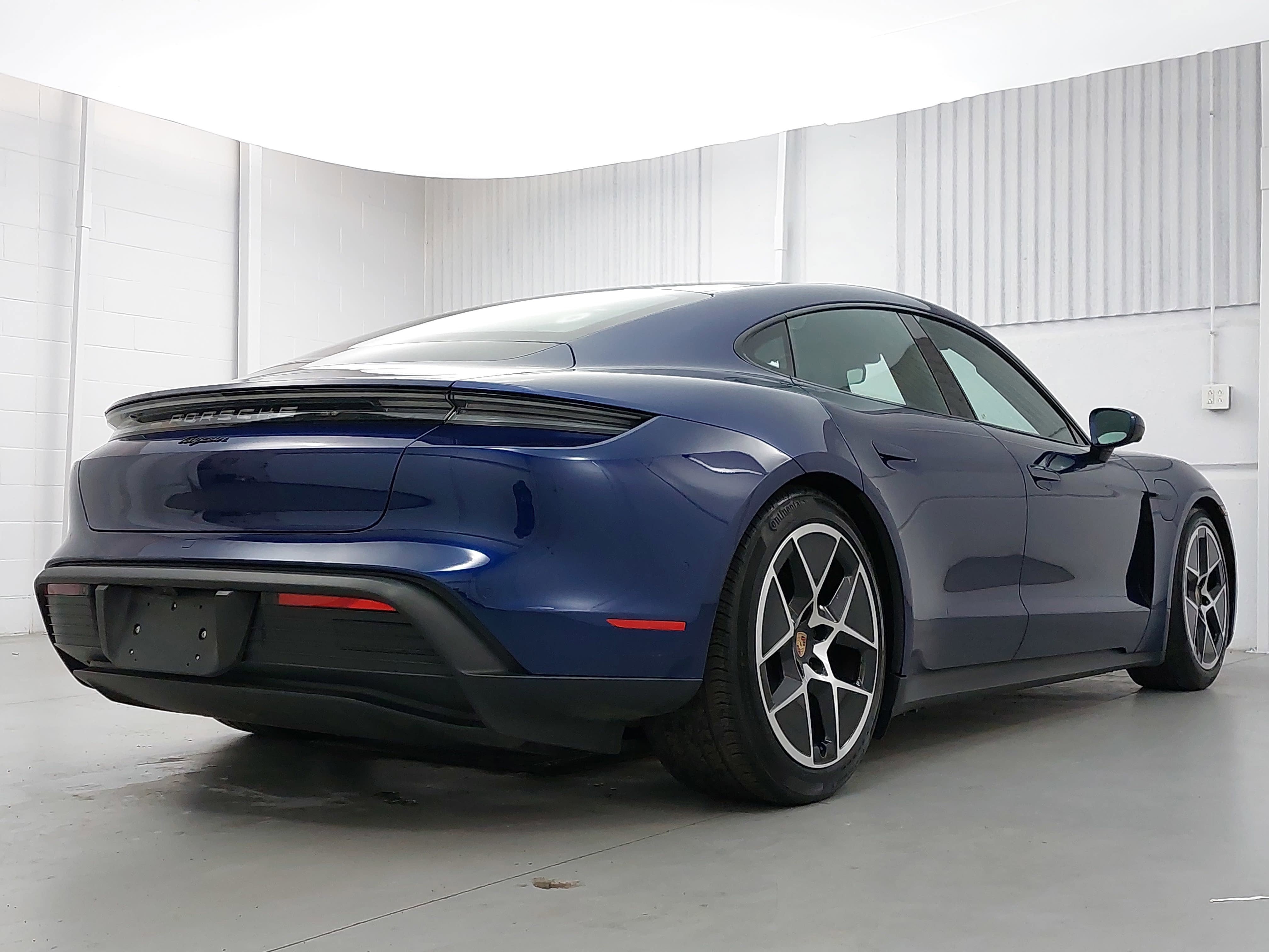 2025 Porsche Taycan Base