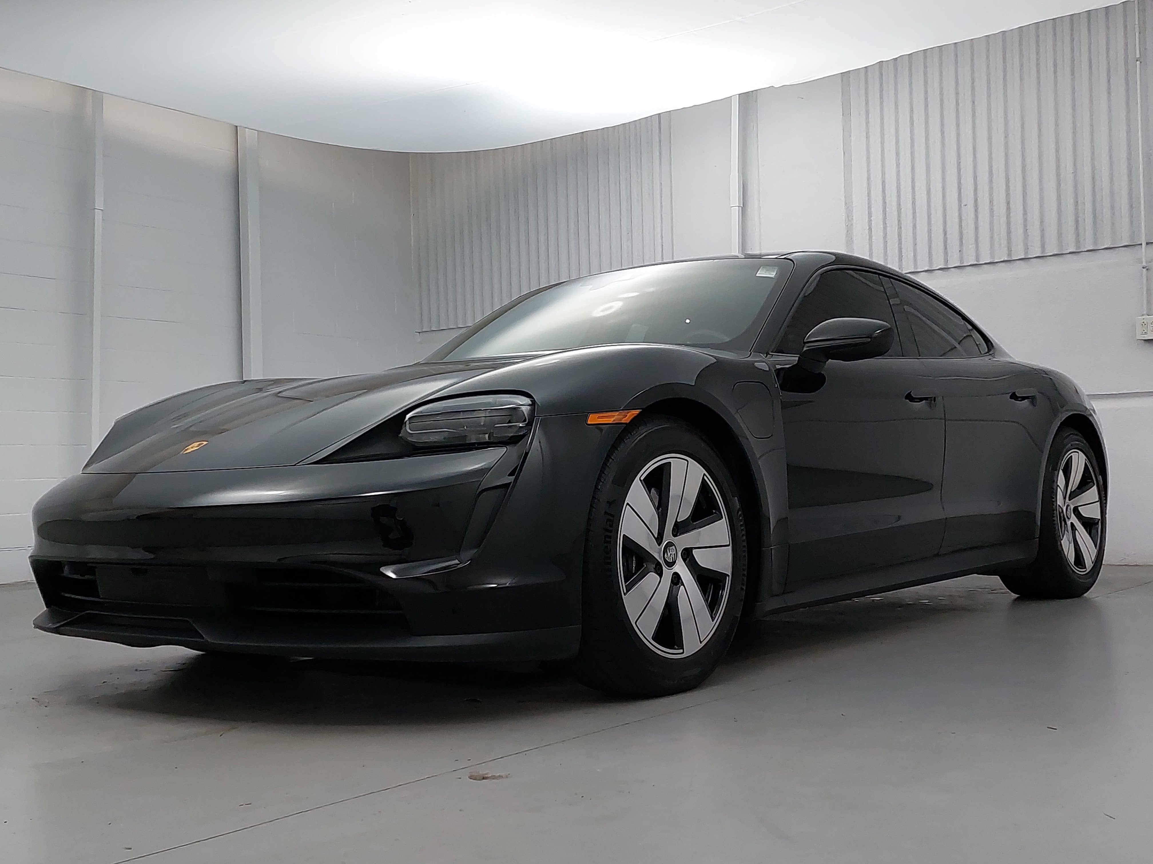 2022 Porsche Taycan RWD