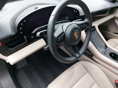 2022 Porsche Taycan RWD