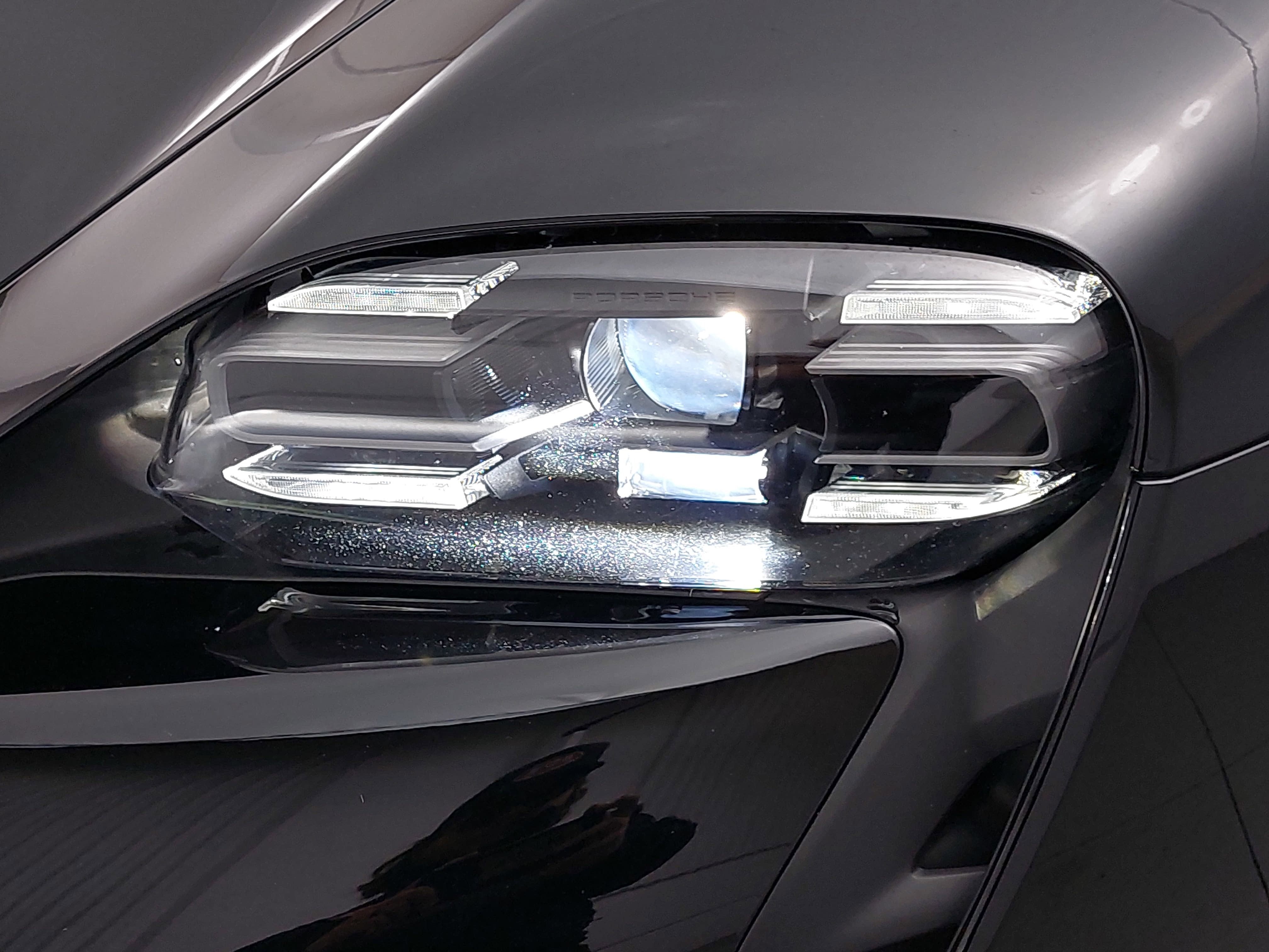 2022 Porsche Taycan RWD