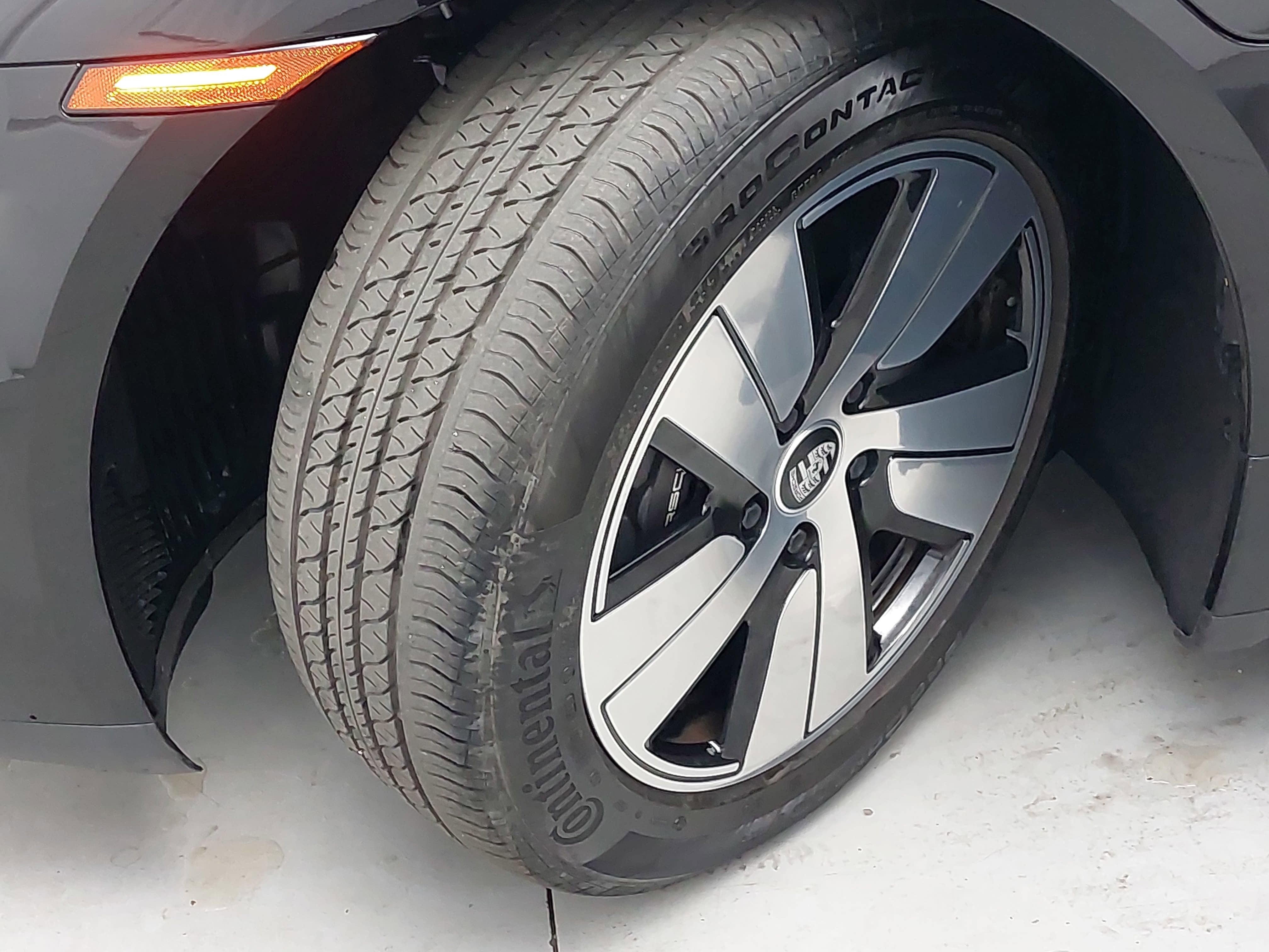 2022 Porsche Taycan RWD