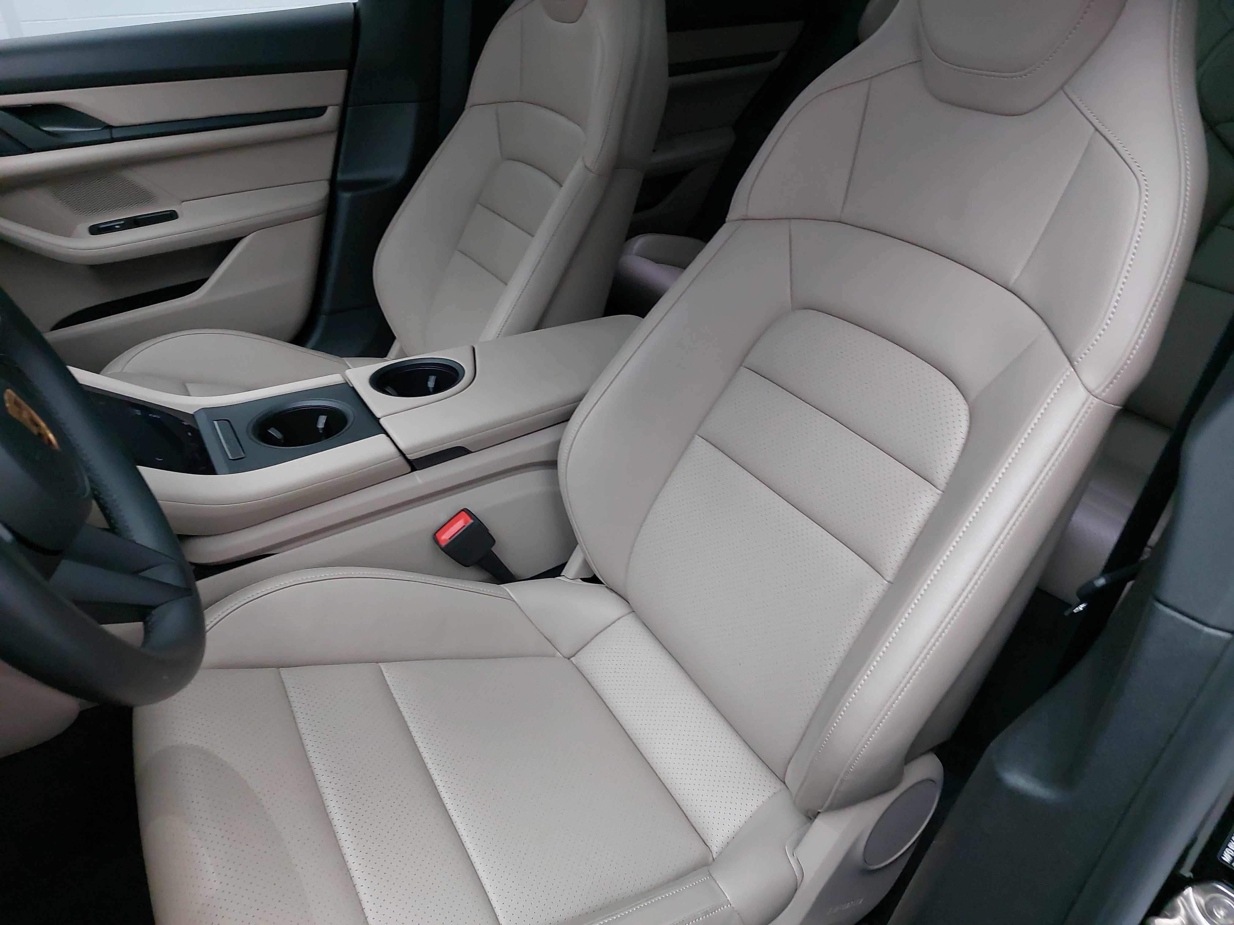 2022 Porsche Taycan RWD