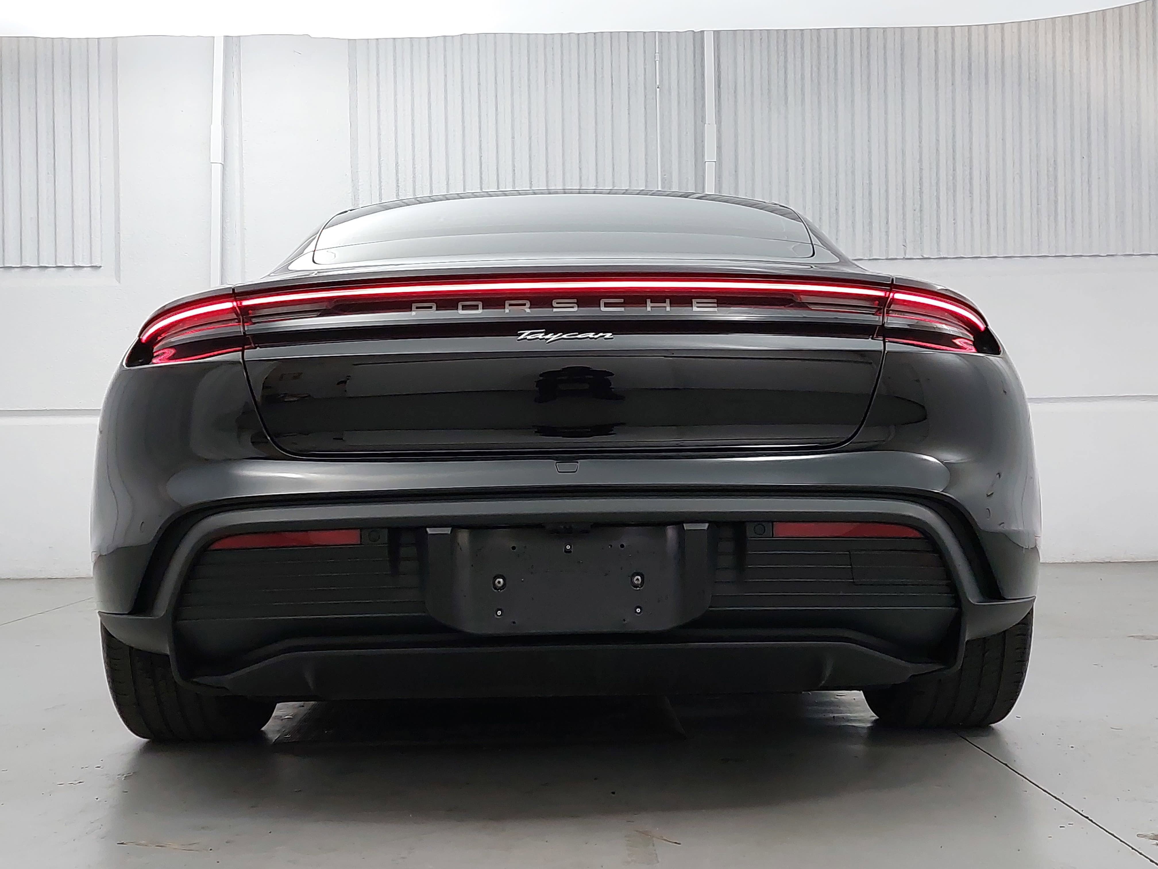 2022 Porsche Taycan RWD