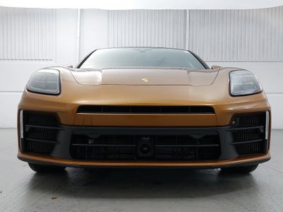 2024 Porsche Panamera 4
