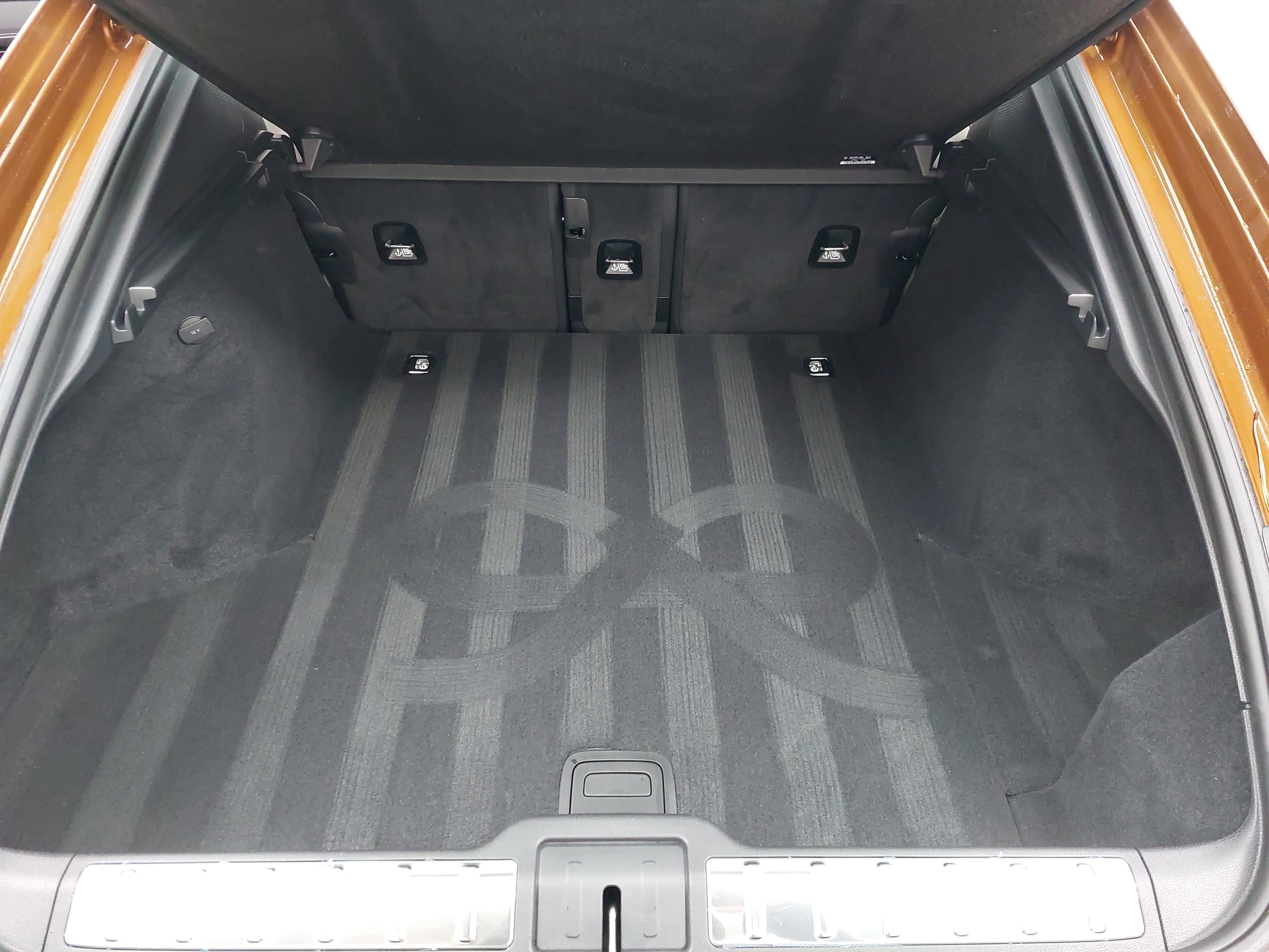 2024 Porsche Panamera 4