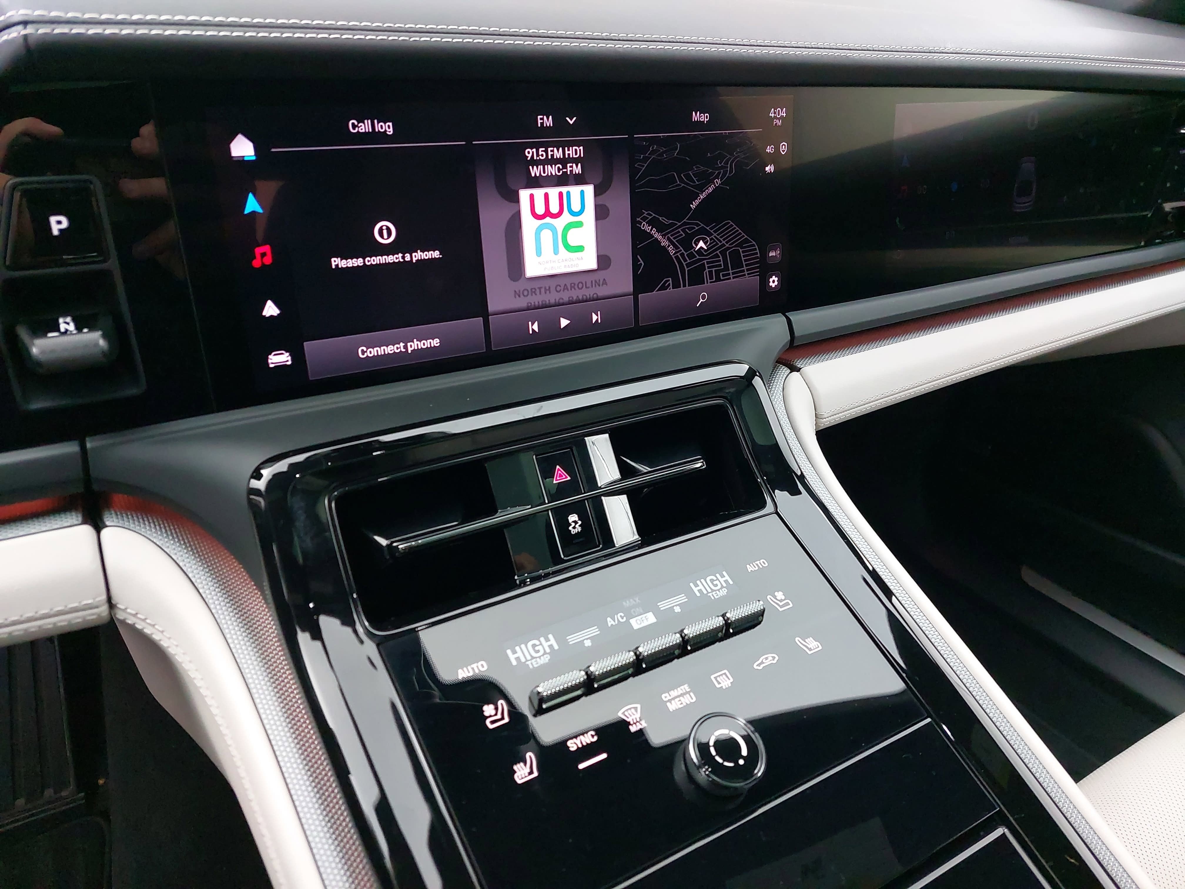 2024 Porsche Panamera 4