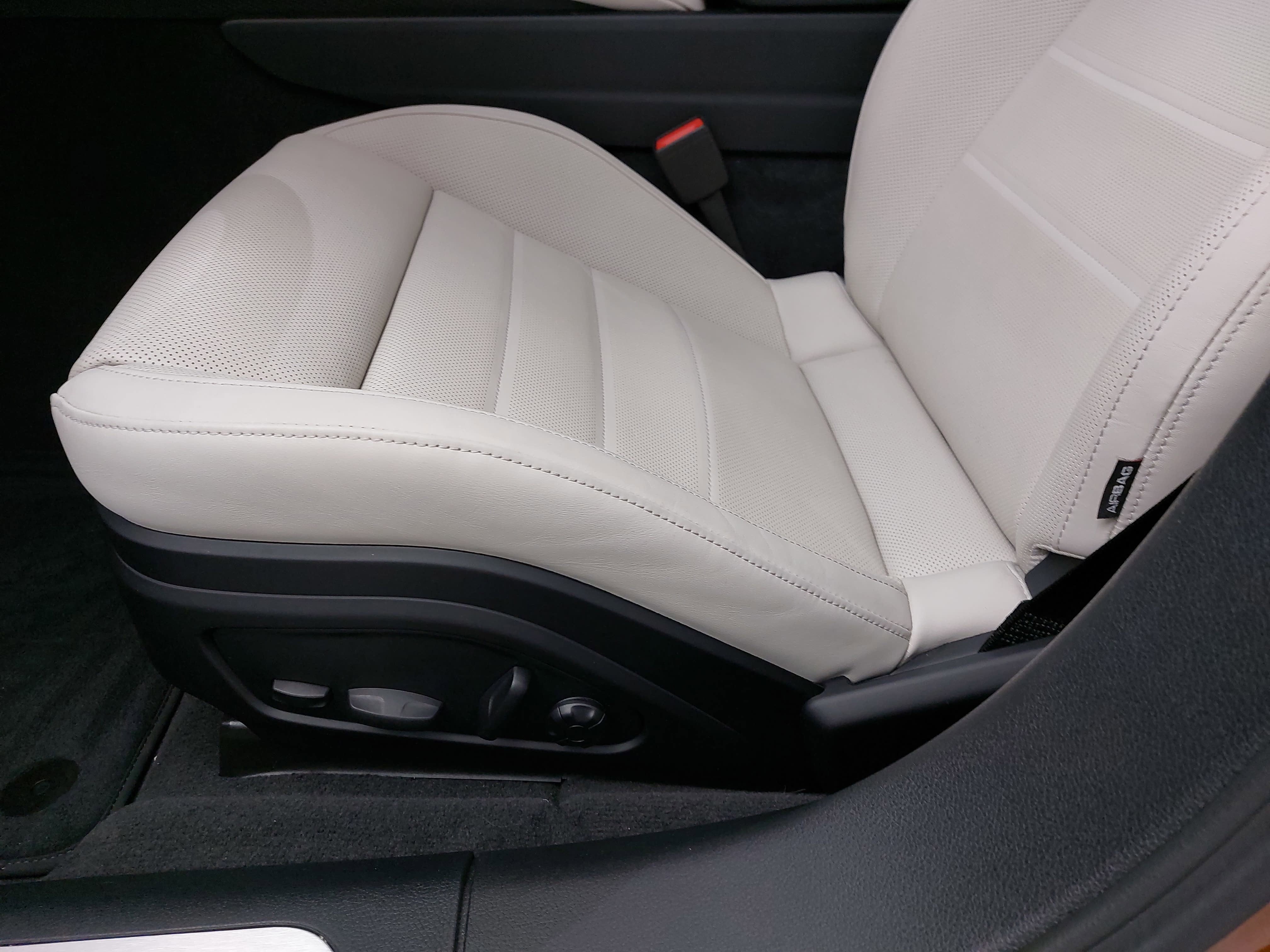 2024 Porsche Panamera 4