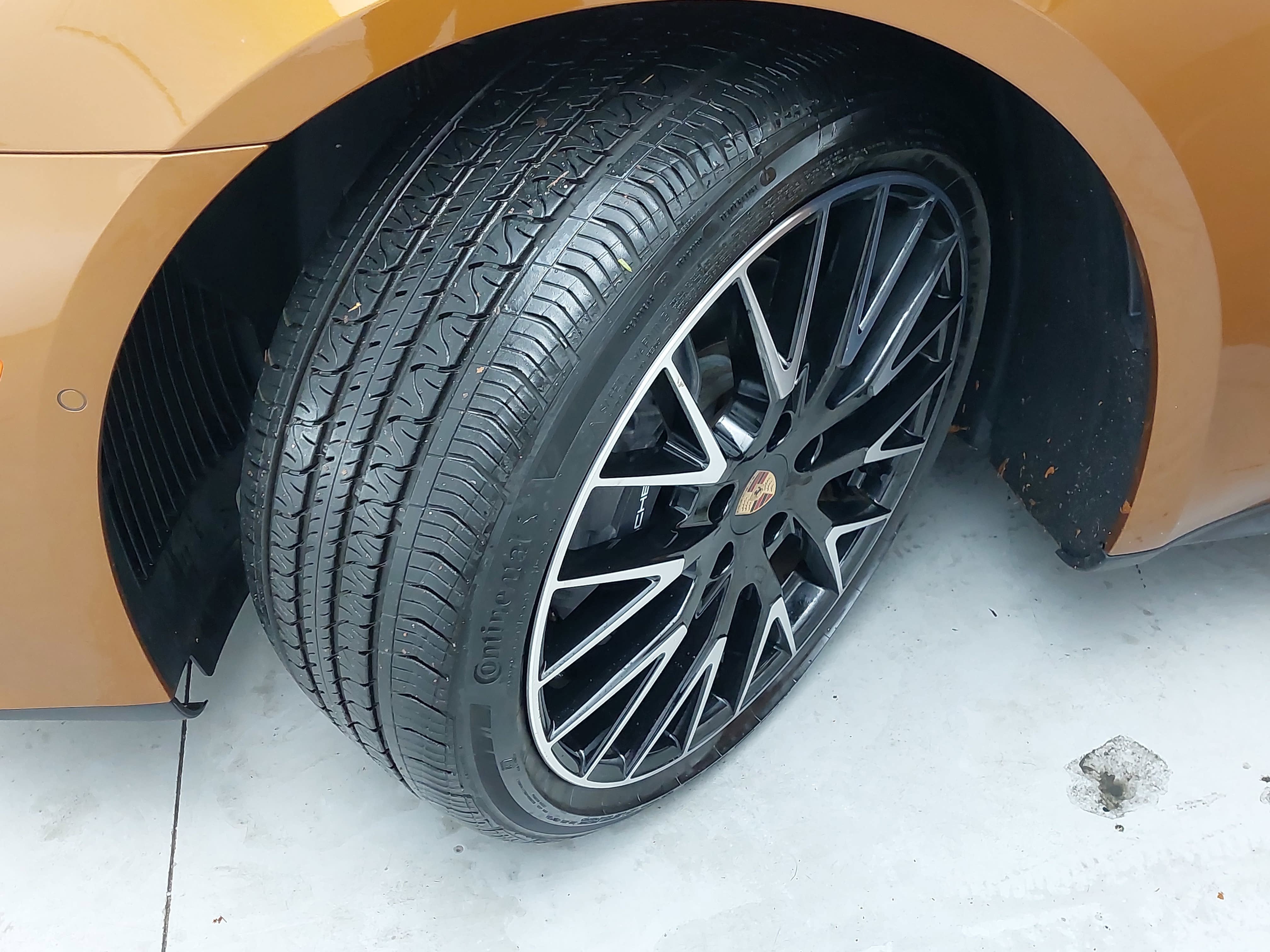 2024 Porsche Panamera 4