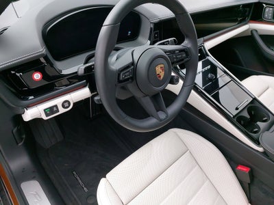 2024 Porsche Panamera 4