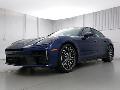 2025 Porsche Panamera Base