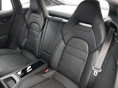 2025 Porsche Panamera Base