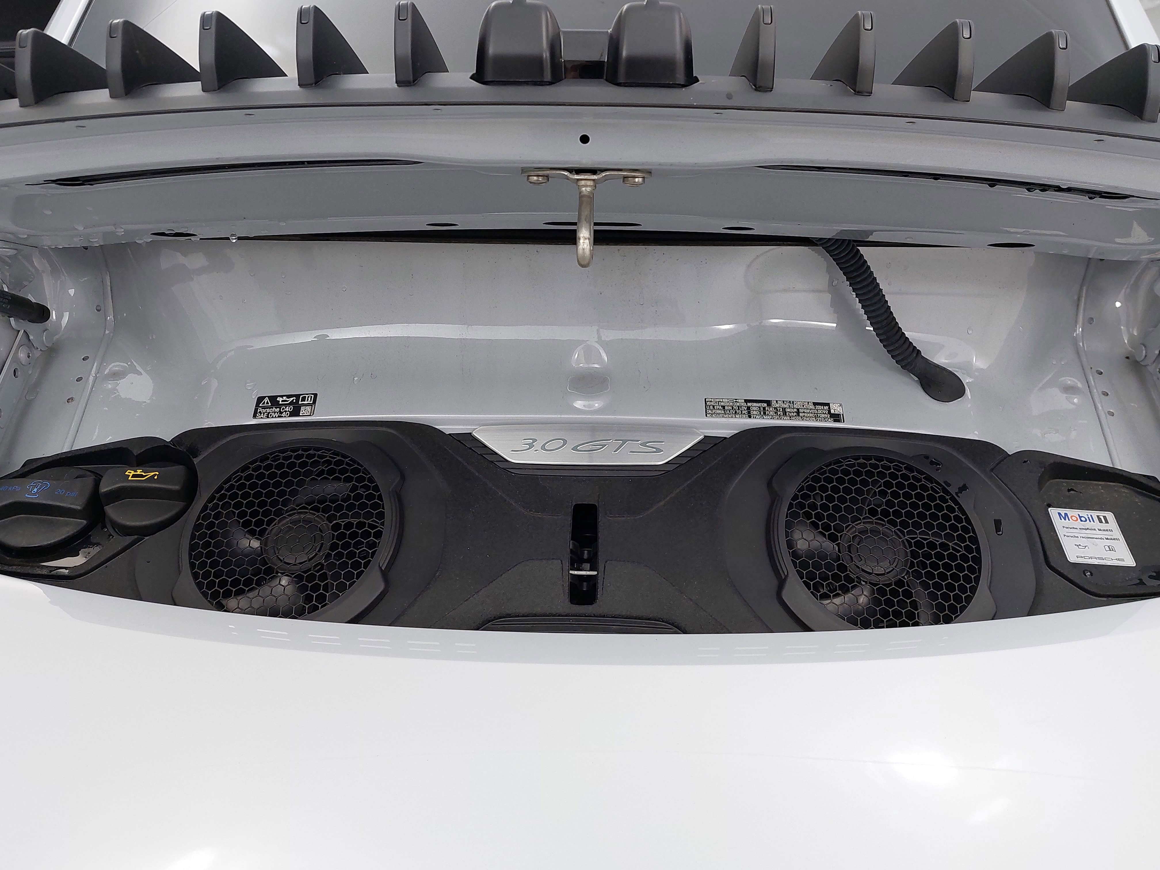 2024 Porsche 911 Carrera GTS