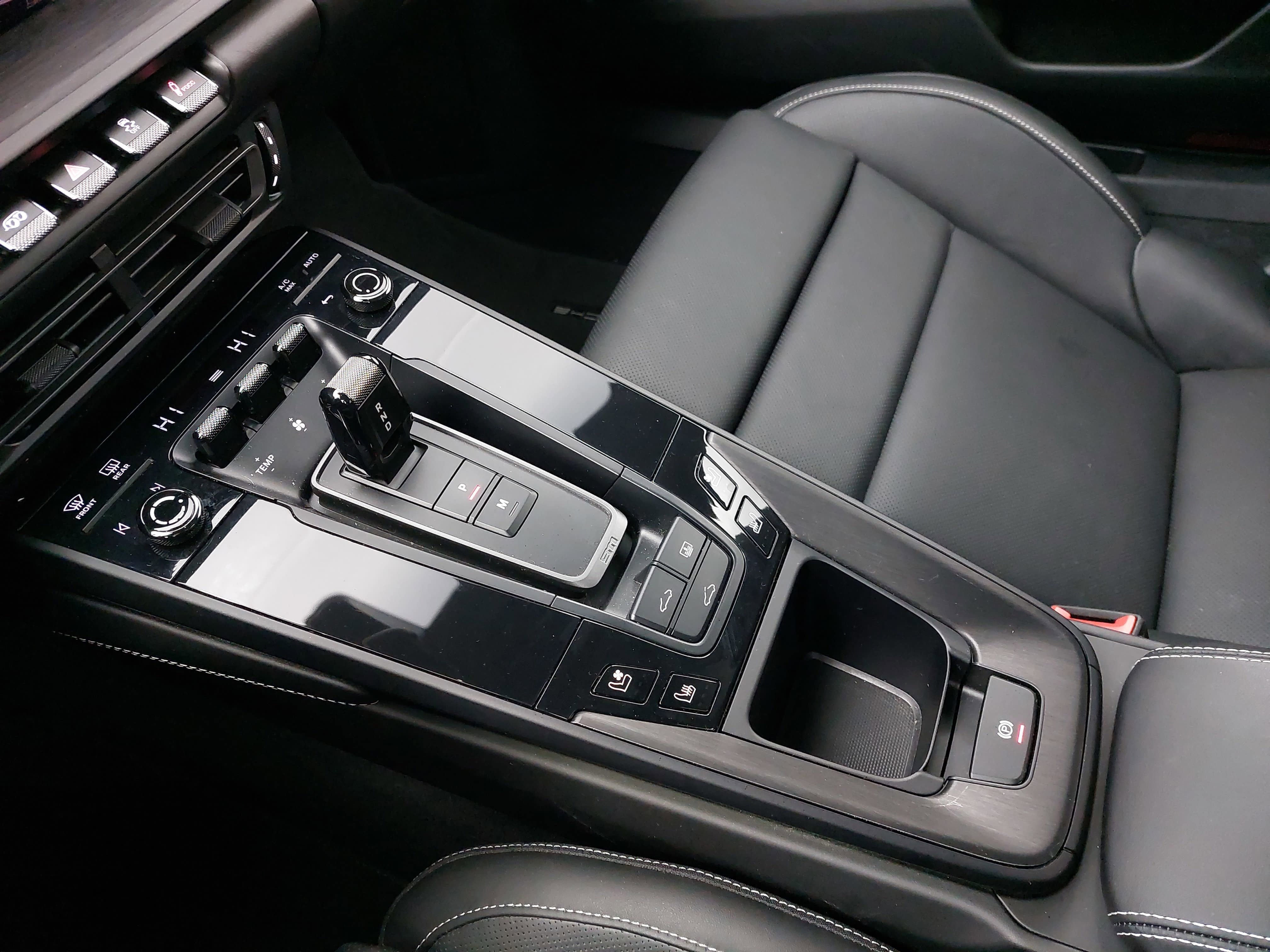 2024 Porsche 911 Carrera GTS