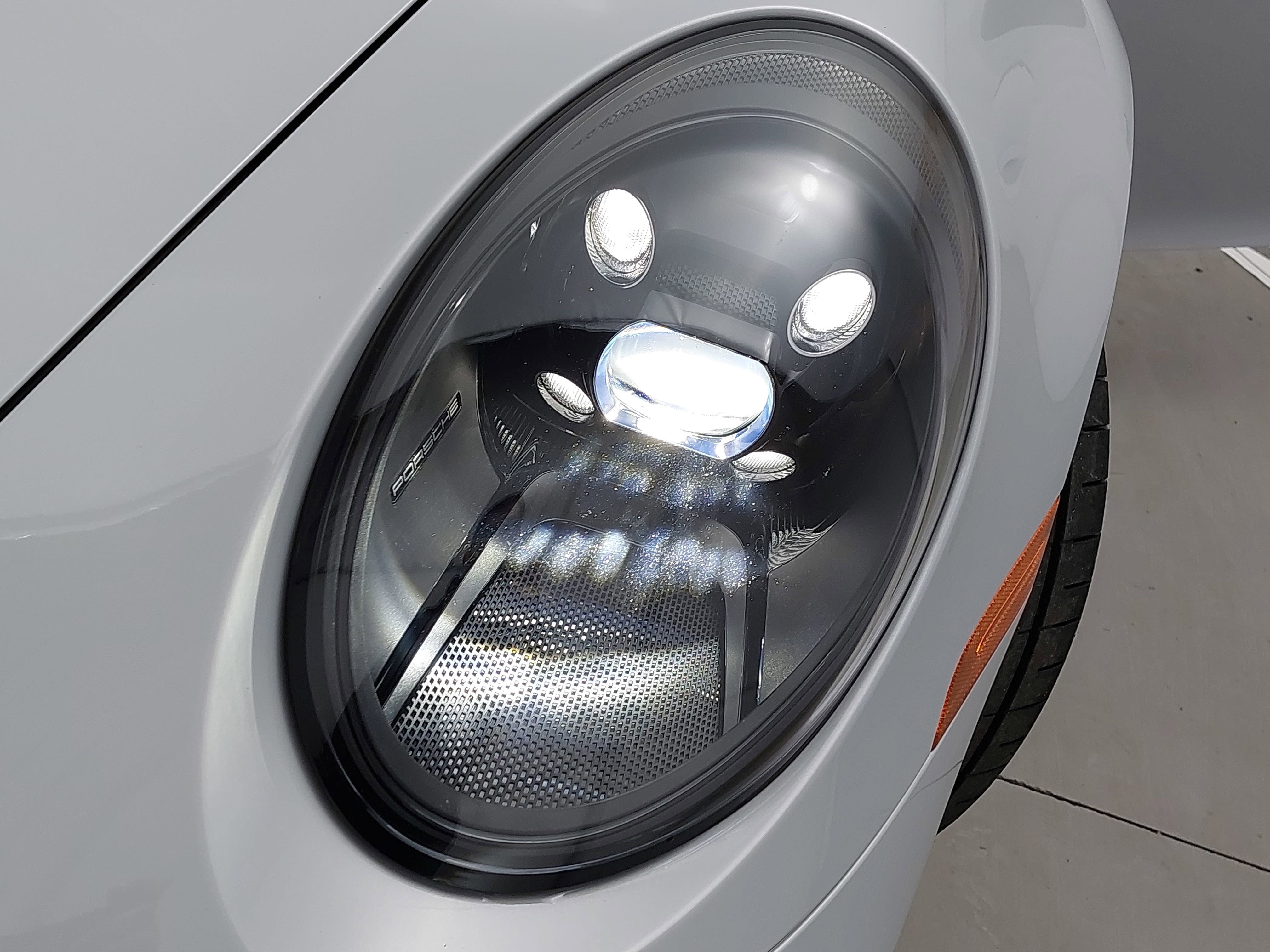 2024 Porsche 911 Carrera GTS