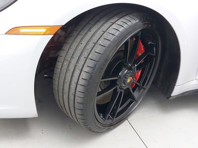 2024 Porsche 911 Carrera GTS