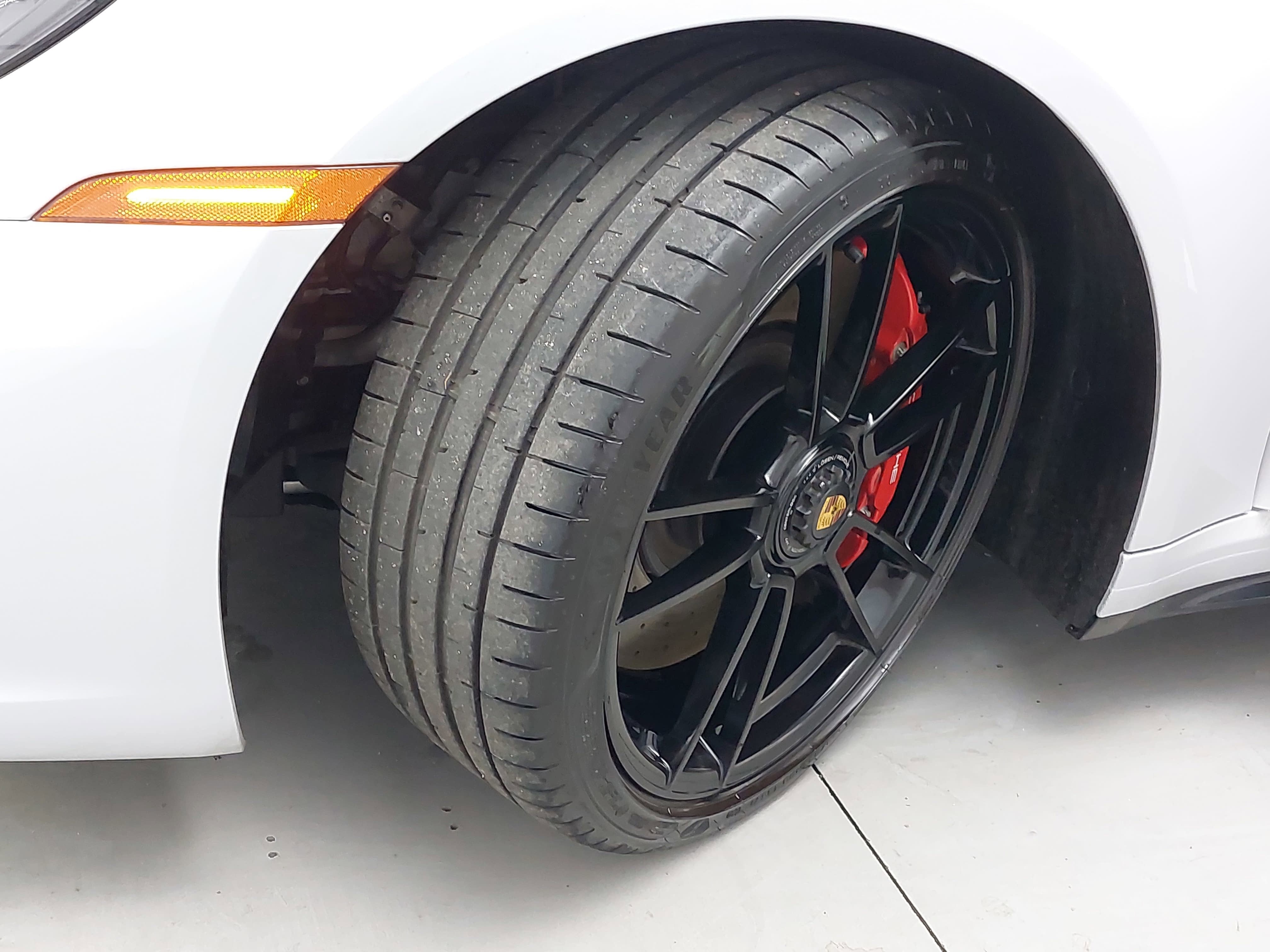 2024 Porsche 911 Carrera GTS