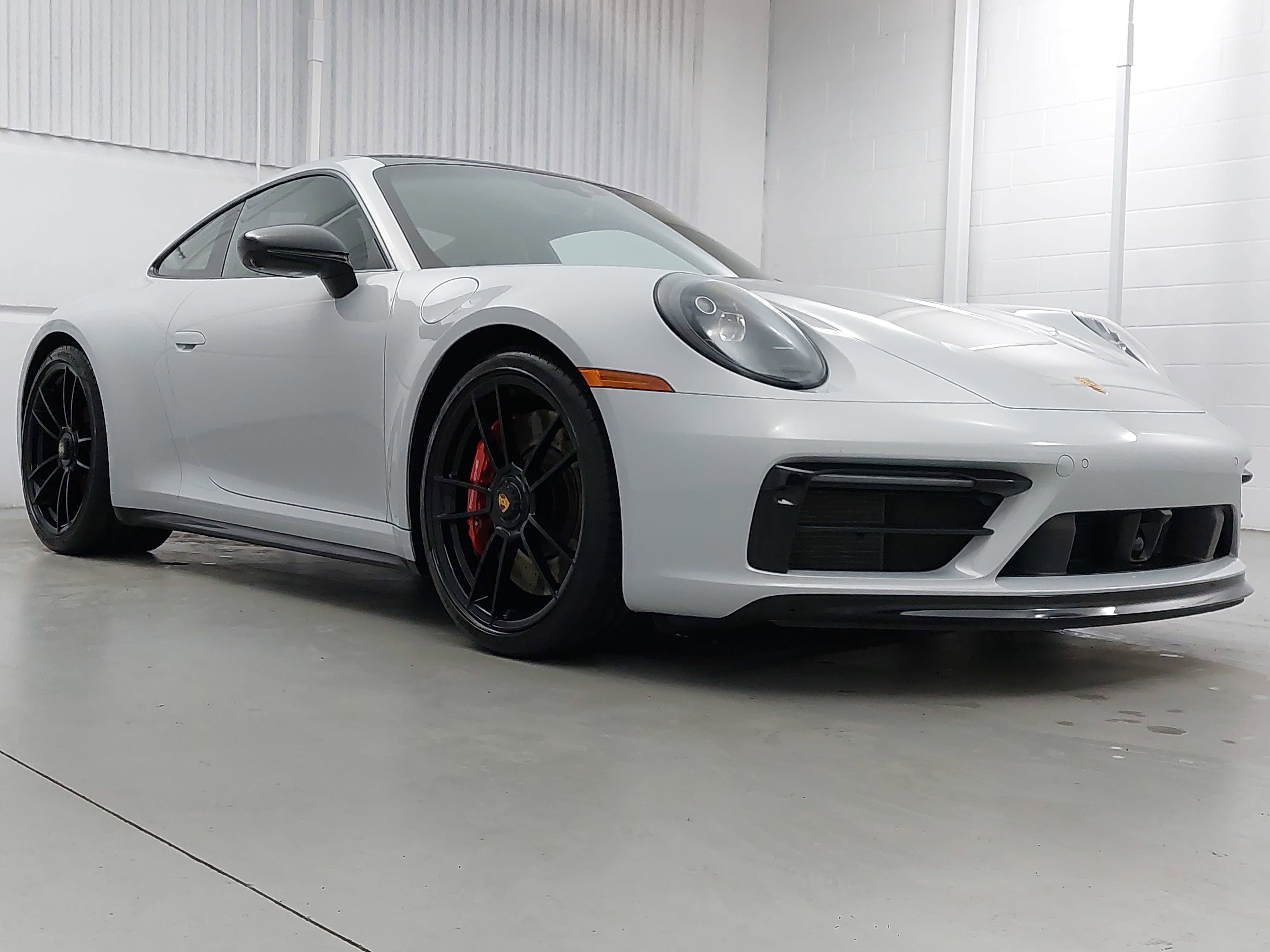 2024 Porsche 911 Carrera GTS