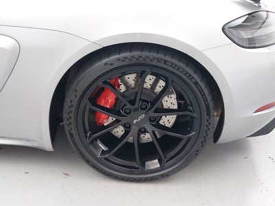 2022 Porsche 718 Cayman GT4