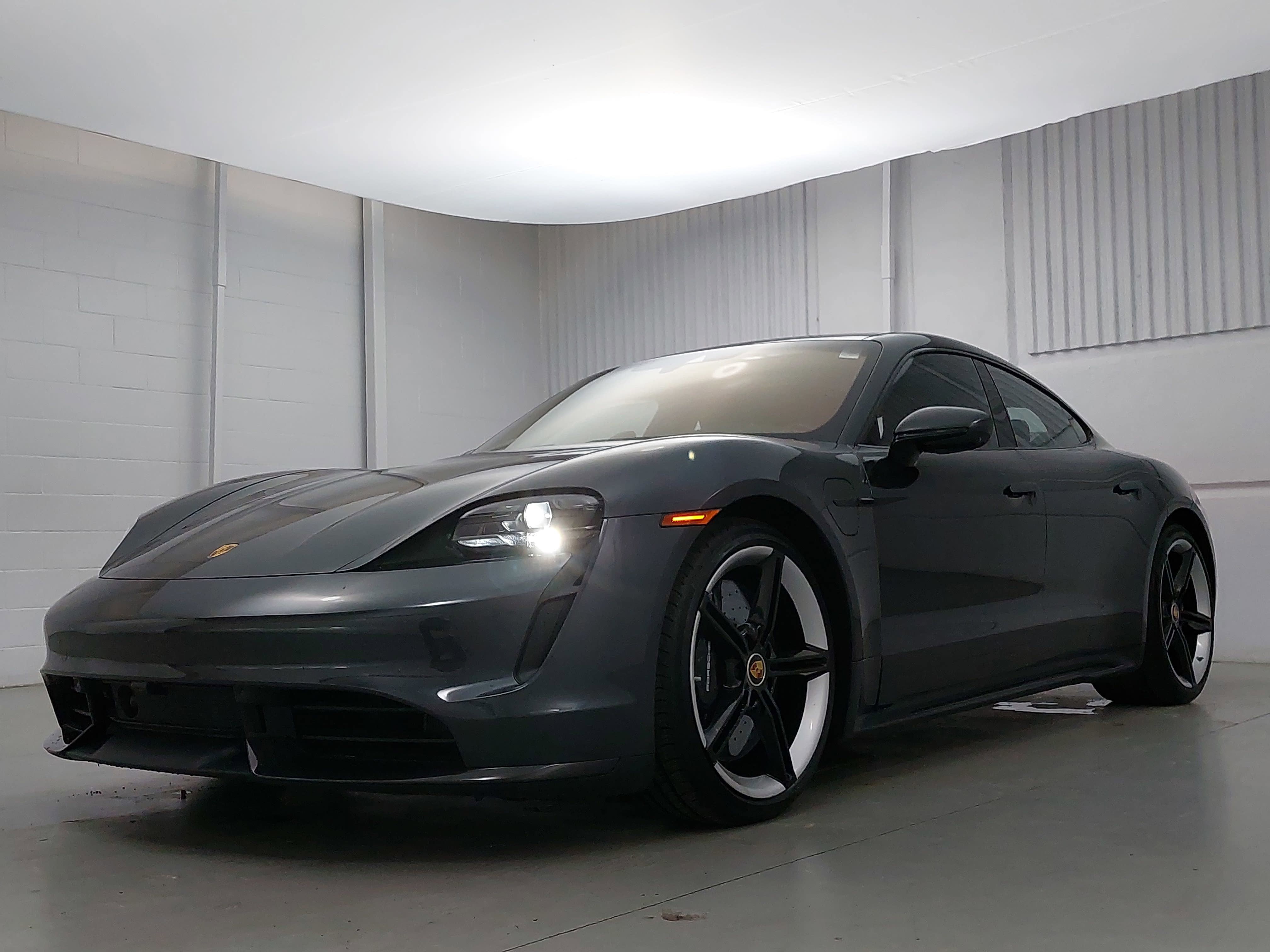 2021 Porsche Taycan Turbo S