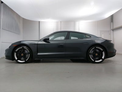 2021 Porsche Taycan Turbo S