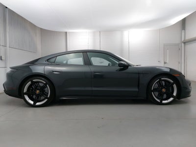 2021 Porsche Taycan Turbo S