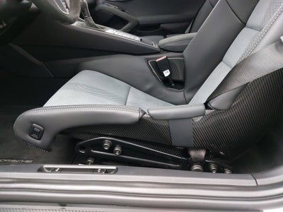 2025 Porsche 718 Cayman GT4 RS