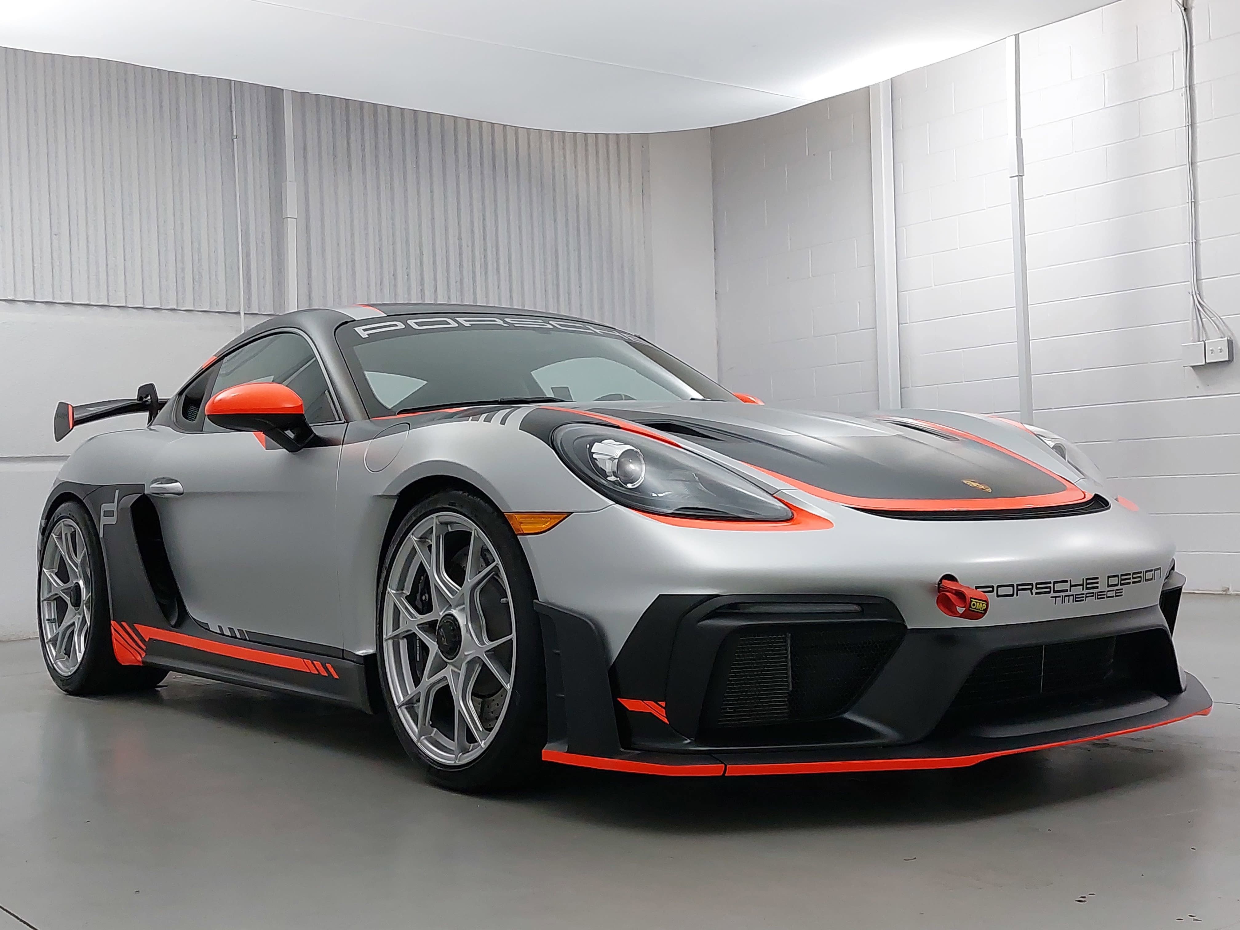 2025 Porsche 718 Cayman GT4 RS