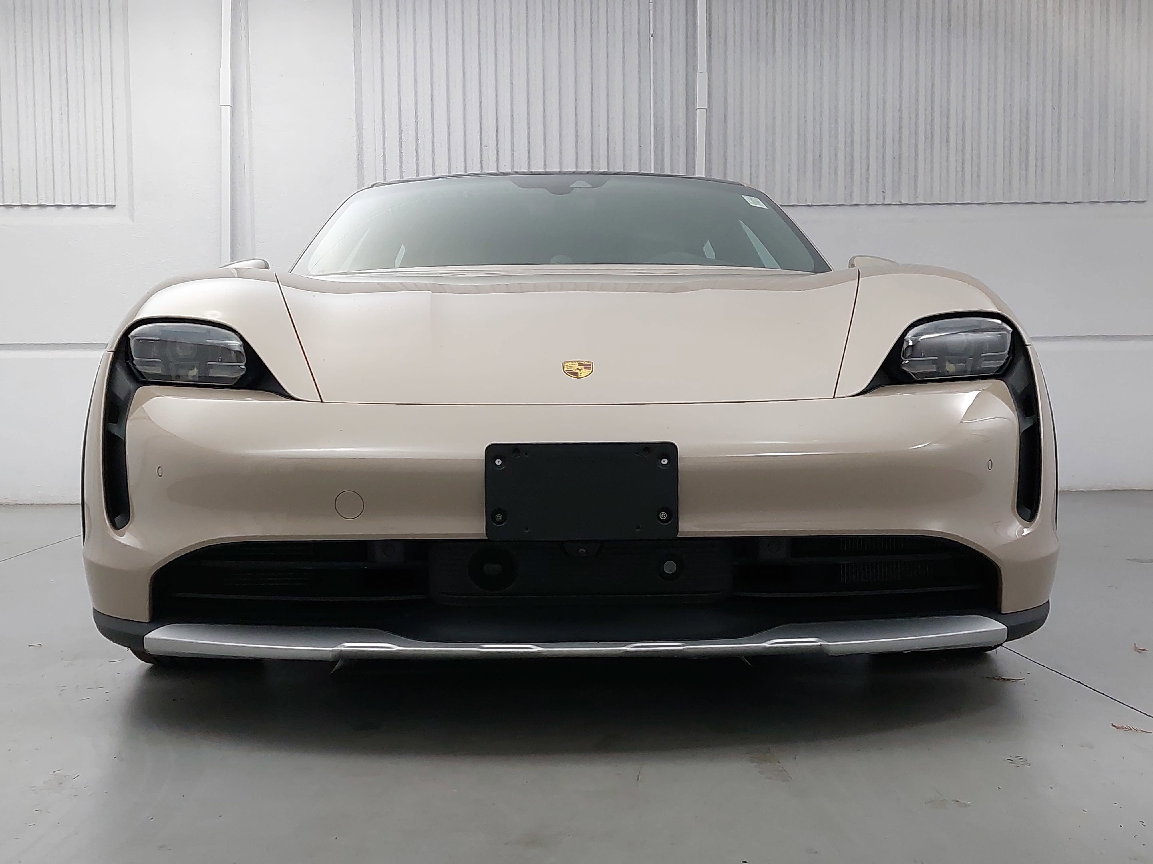 2023 Porsche Taycan Cross Turismo 4