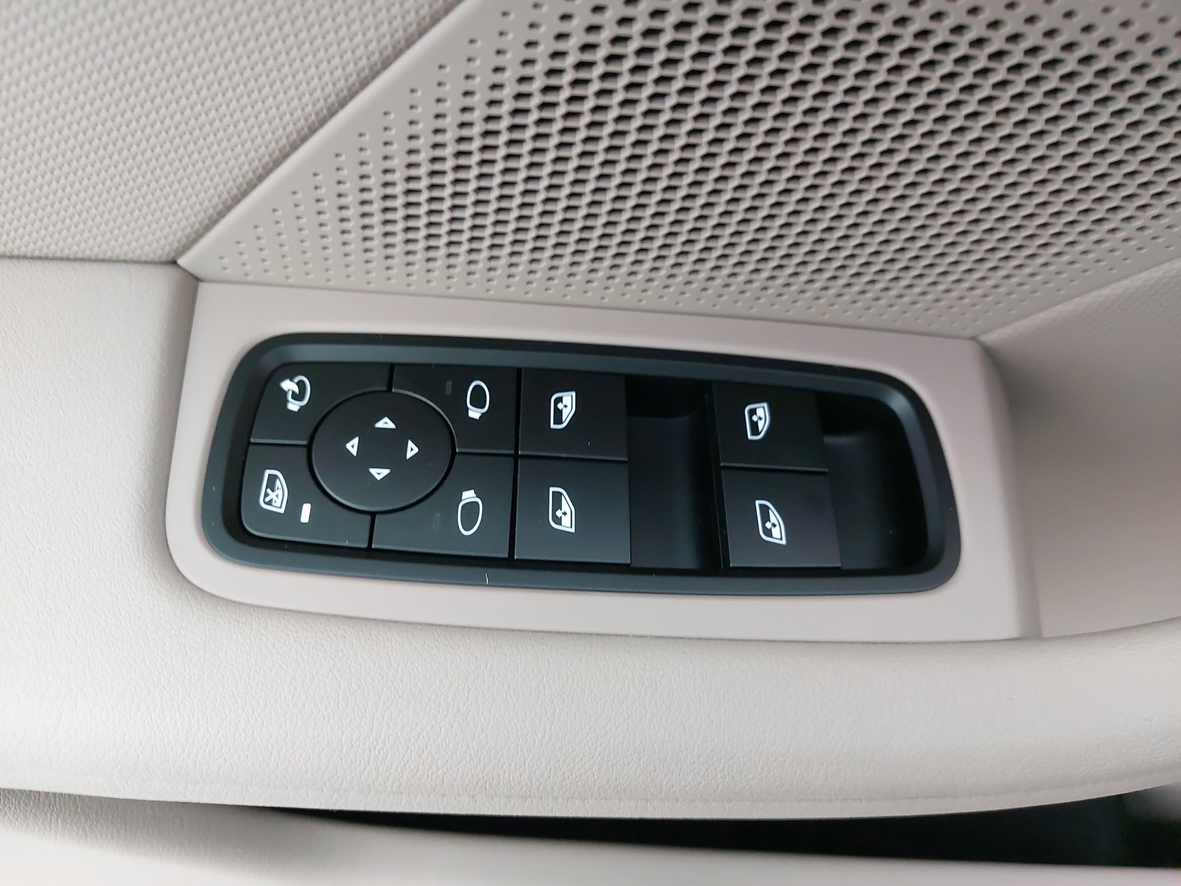 2023 Porsche Taycan Cross Turismo 4