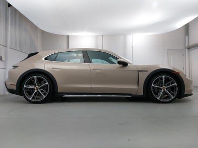 2023 Porsche Taycan Cross Turismo 4