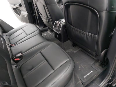 2021 Porsche Macan AWD