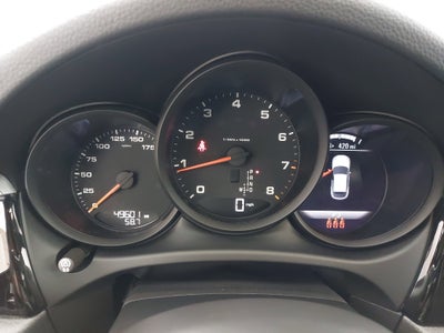 2021 Porsche Macan AWD