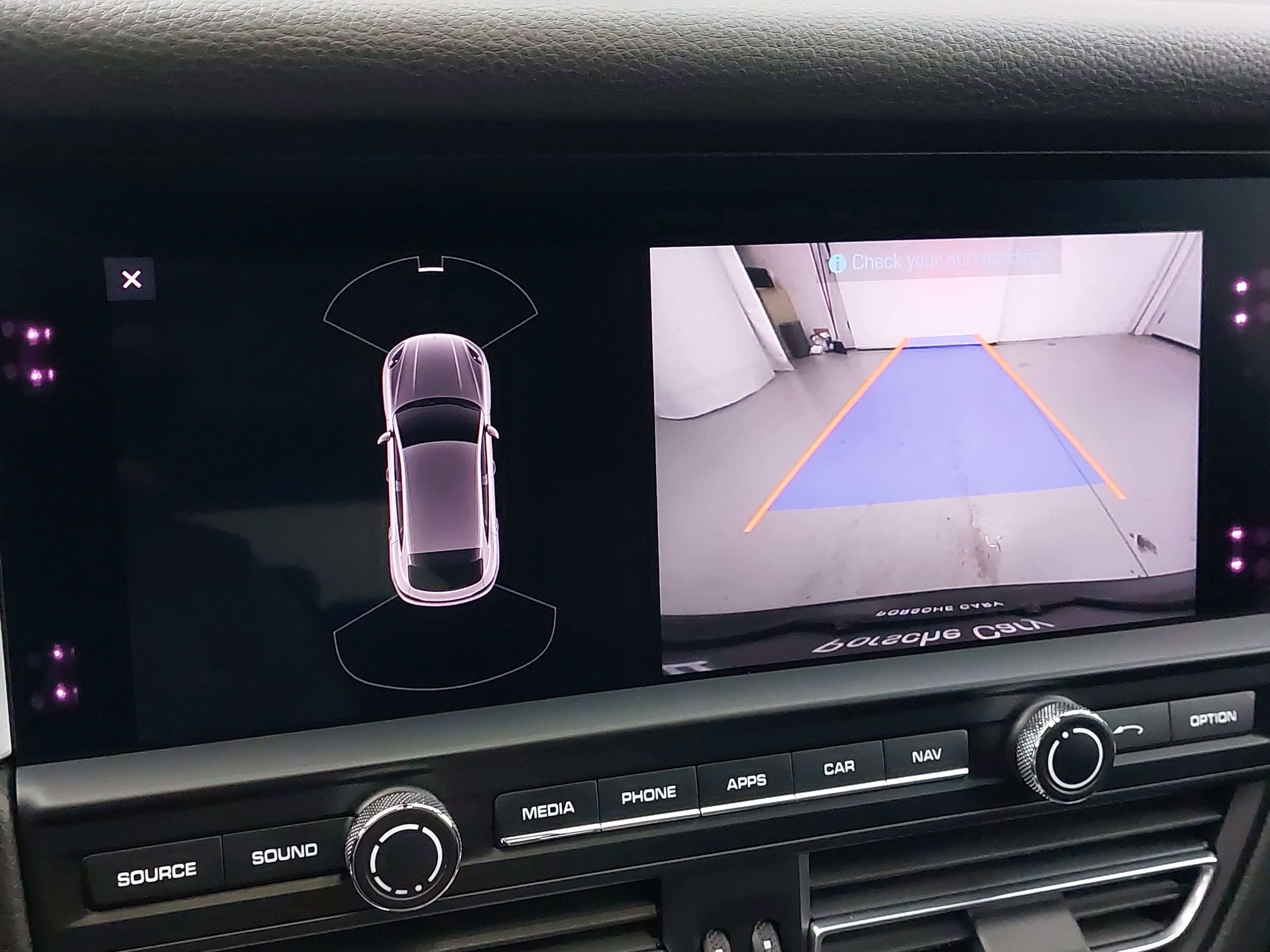 2021 Porsche Macan AWD