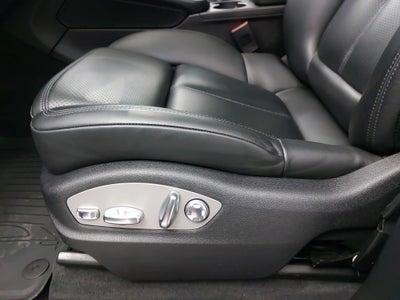 2021 Porsche Macan AWD