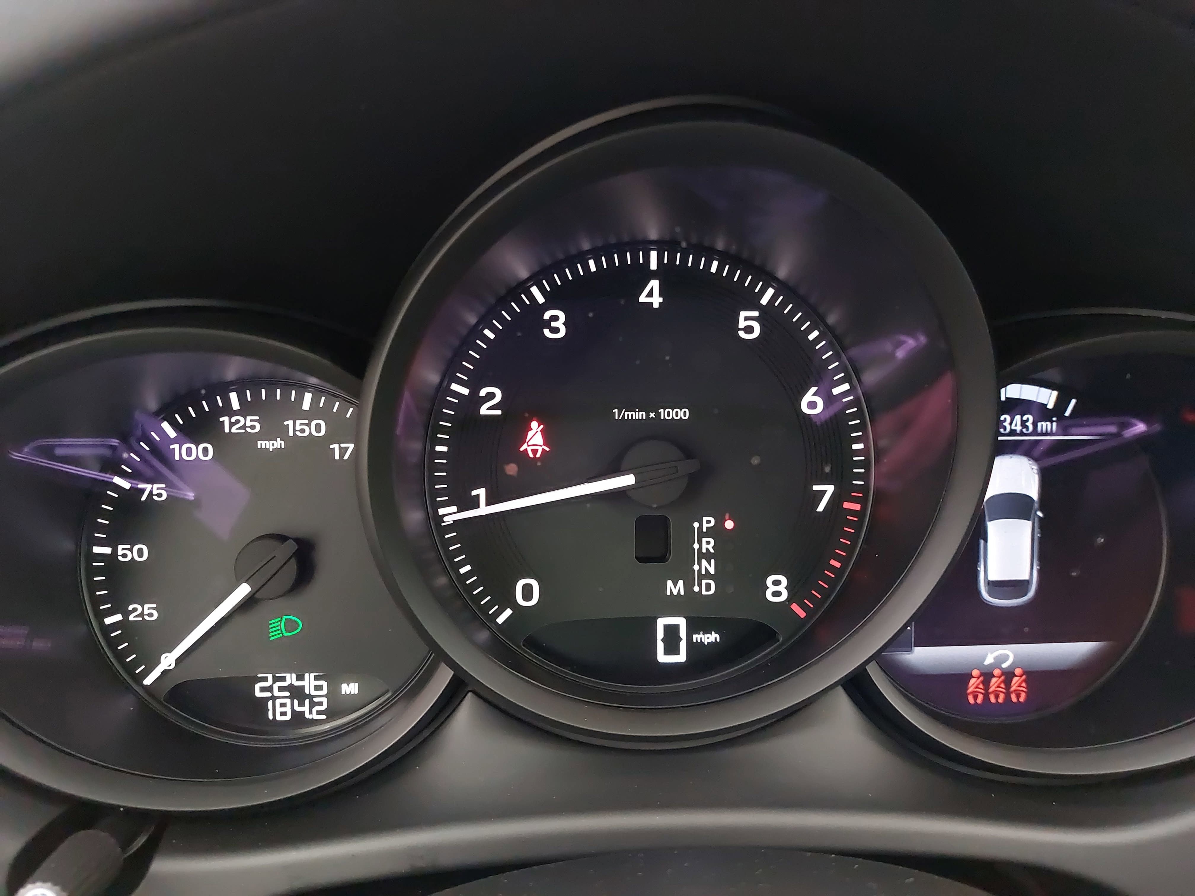 2026 Porsche Macan Base