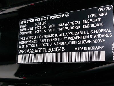 2026 Porsche Macan Base