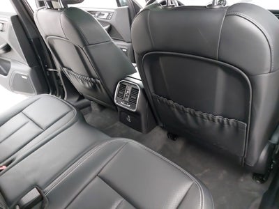 2022 Porsche Macan AWD