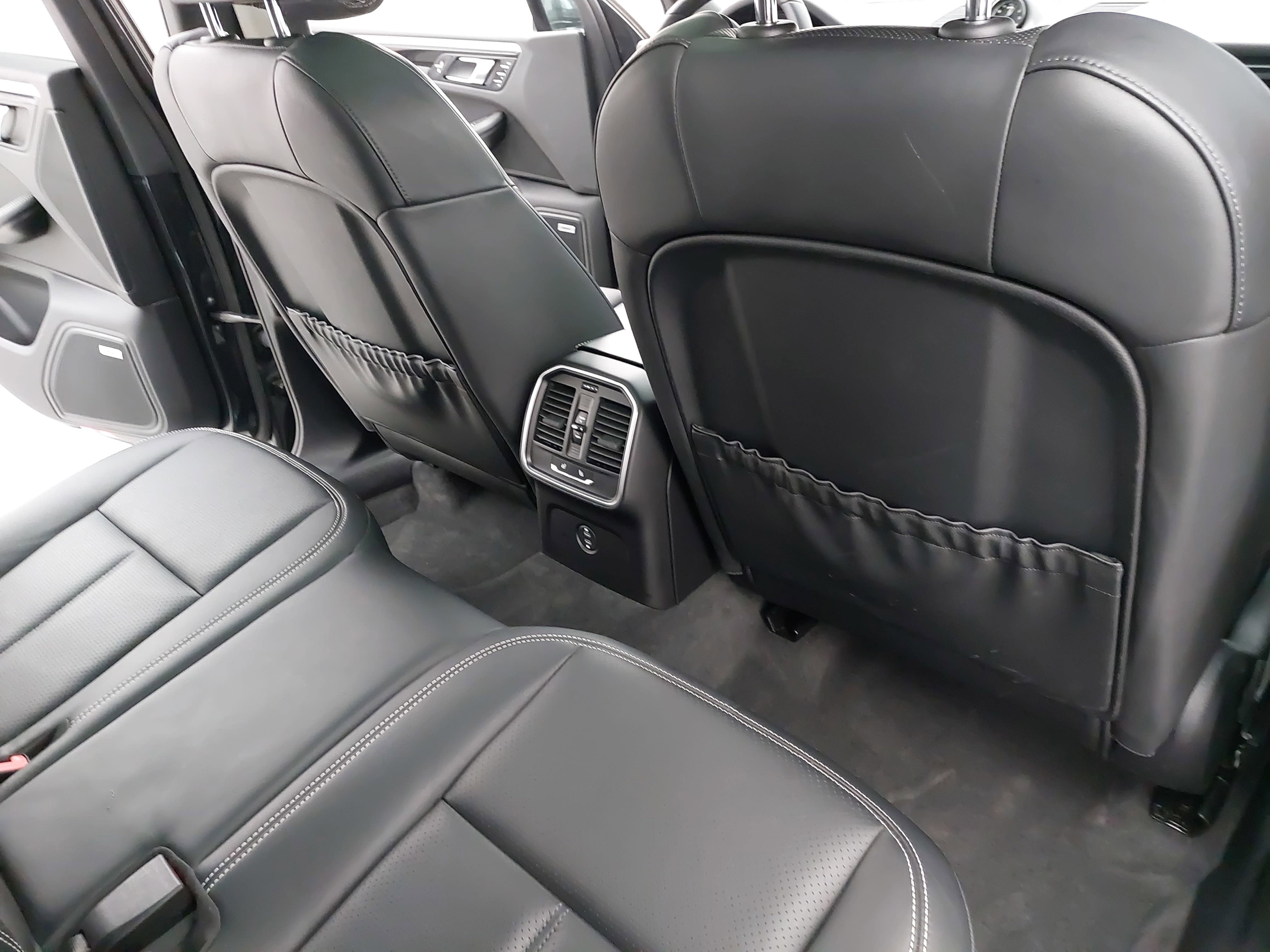 2022 Porsche Macan AWD