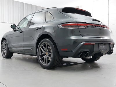 2022 Porsche Macan AWD