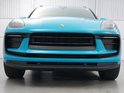 2022 Porsche Macan AWD