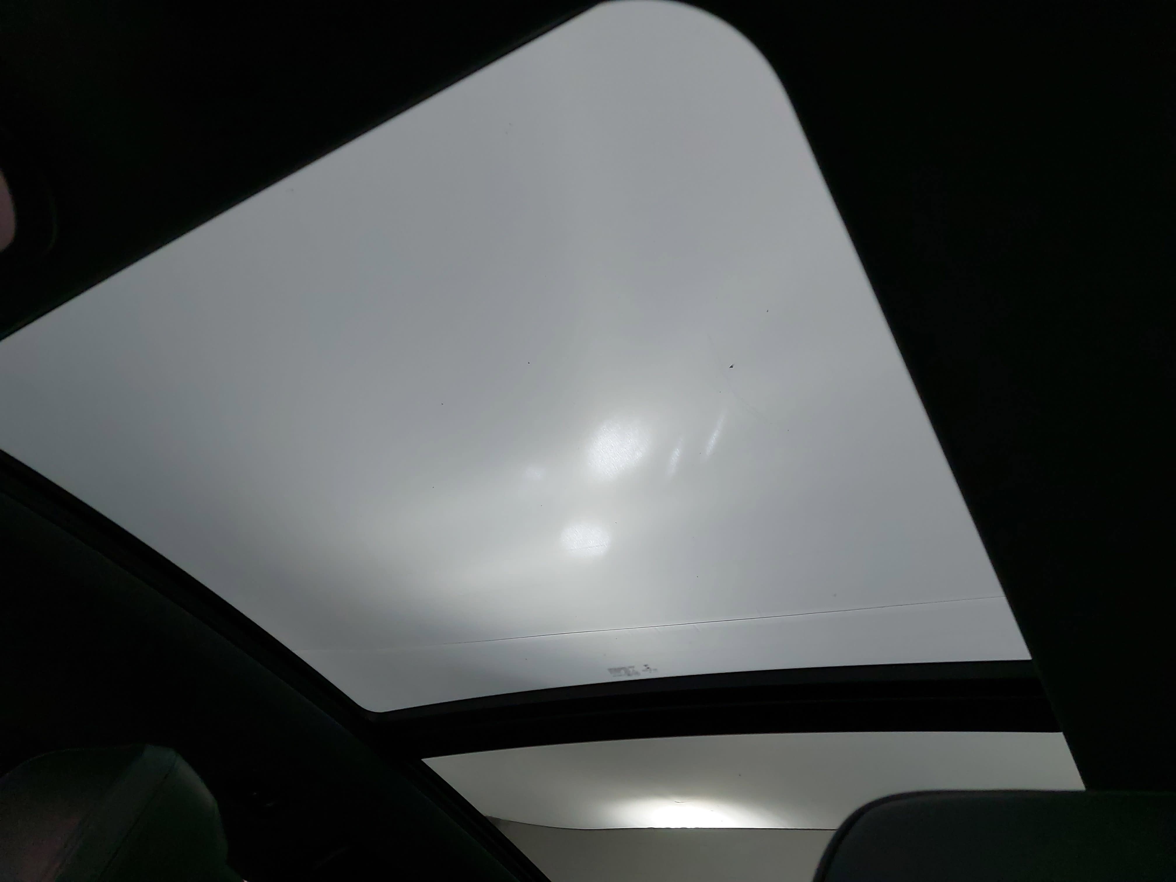 2022 Porsche Macan AWD